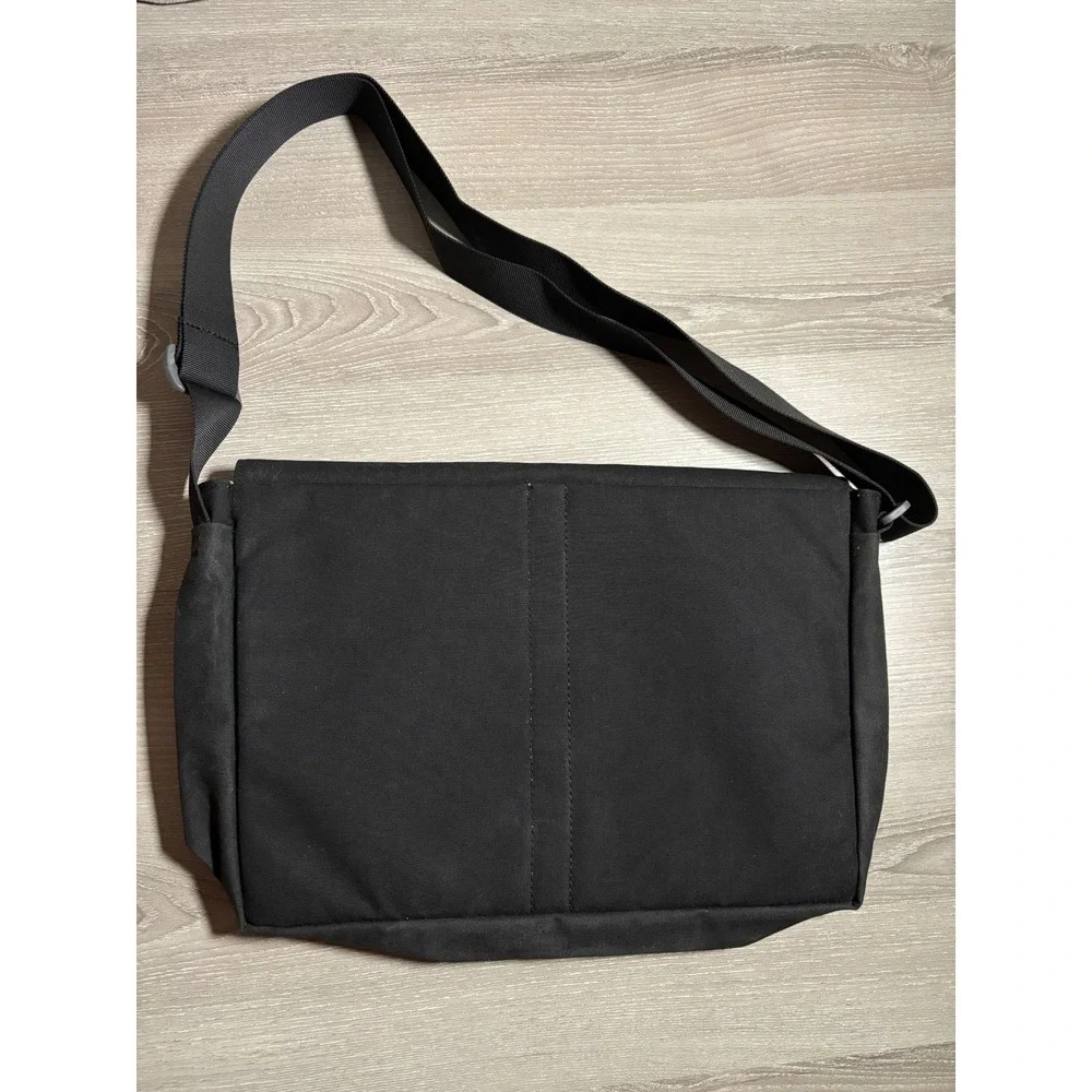 Cotopaxi Heroku Messenger Bag Black Canvas Padded Laptop Shoulder Bag Gorpcore